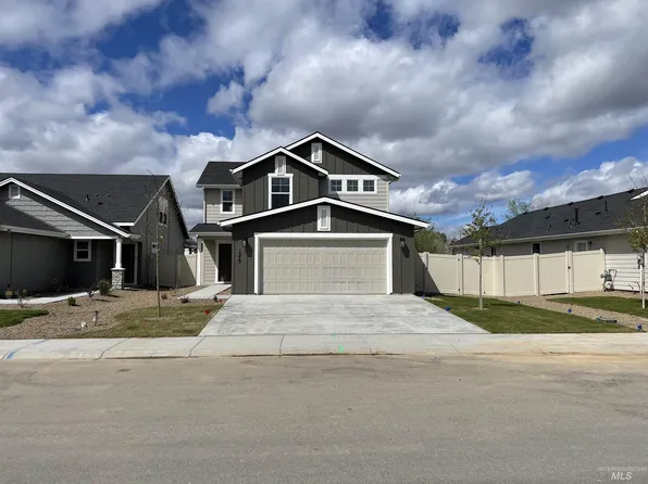 1579 Witt St, Mountain Home, ID 83647