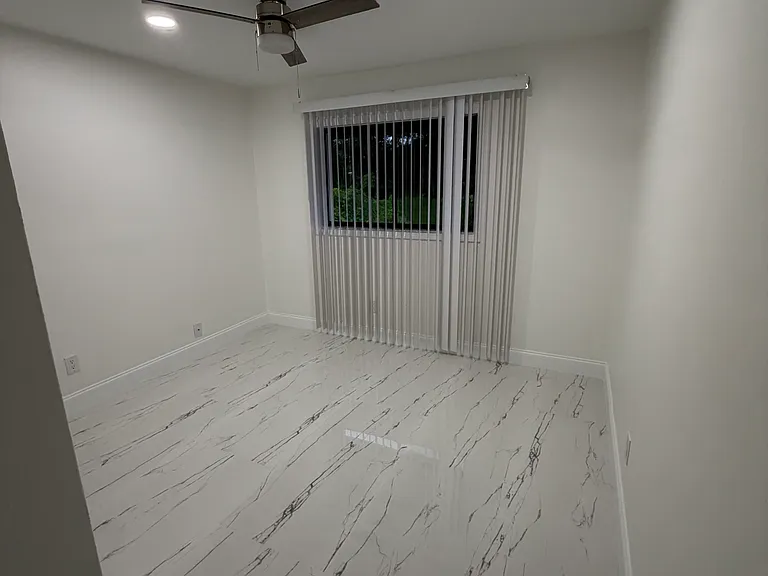 1020 Willa Lake Cir — Photo 24