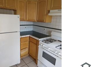 149 W 5th St APT 2, Mount Vernon, NY 10550