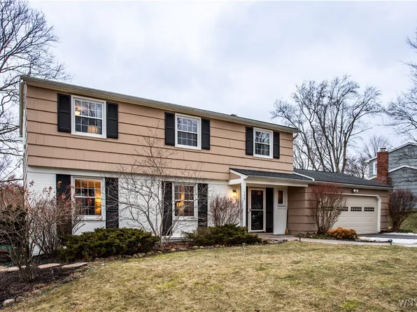 123 Nettlecreek Rd, Fairport, NY 14450