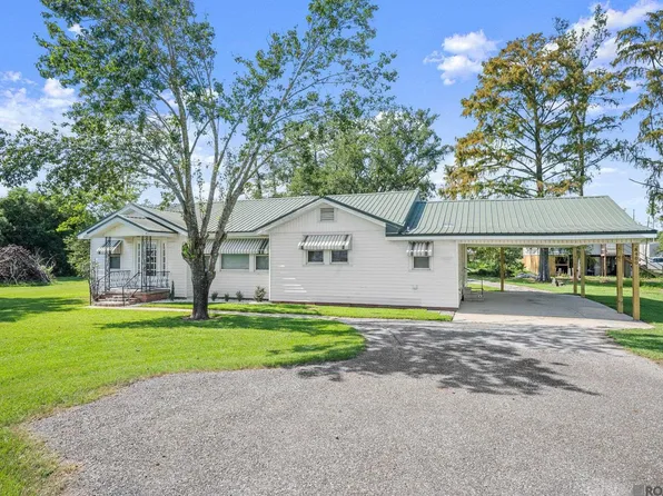 8400 Main St, Sorrento, LA 70778