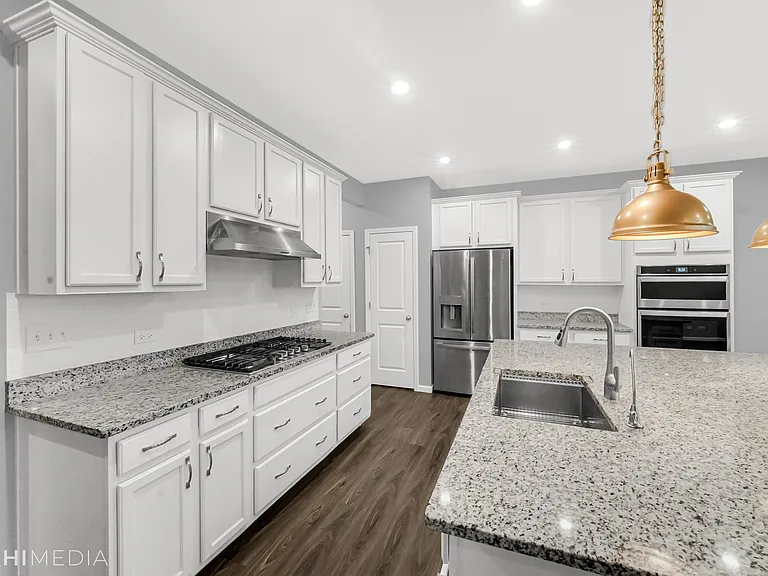 597 Watercress Dr — Photo 10