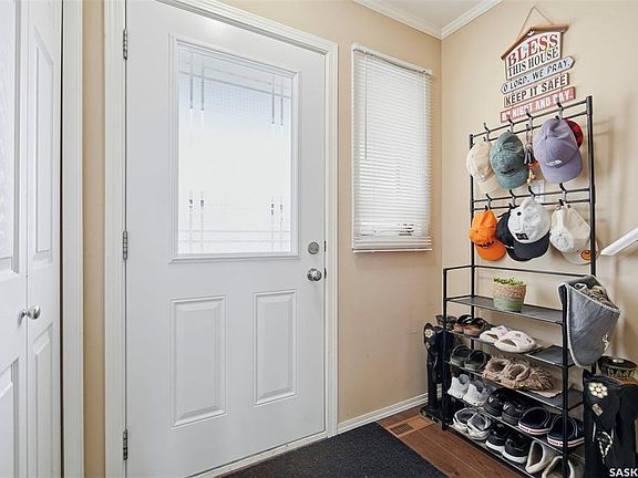 5th image of UNIT 406-225 Hassard CLOSE
