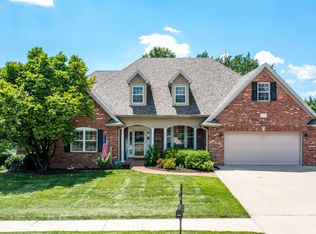 4707 Newcastle Dr, Columbia, MO 65203