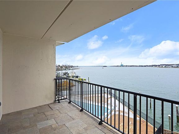 5th image of 100 Seaview Ave Unit 3F