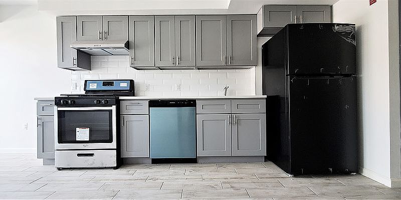 1st image of 25-28 Broadway #4A