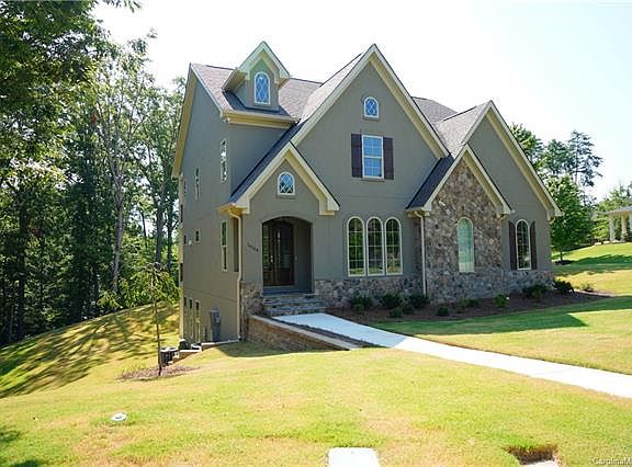 4th image of 14104 Varsovie Ct
