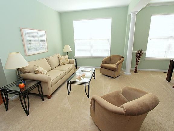 2nd image of 18305 Port Cir #239