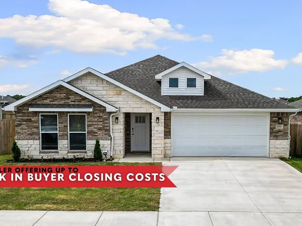 1711 Bugg St, Pea Ridge, AR 72751