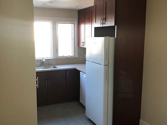 5th image of 1305 18th St