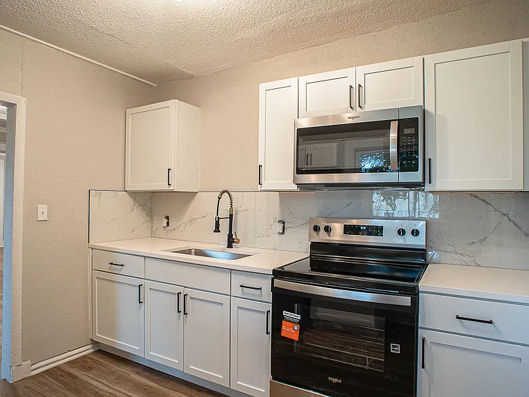 3417 Bellefontaine Ave — Photo 7