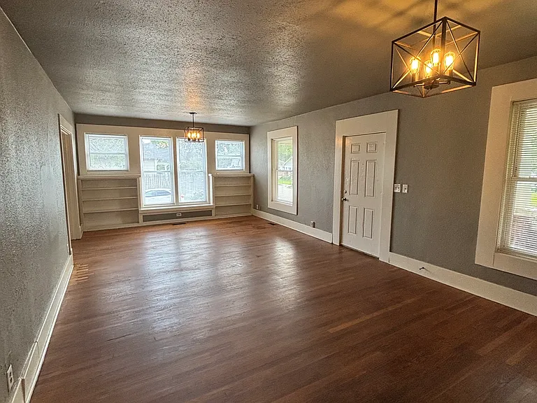 703 N Atlanta Ave — Photo 4