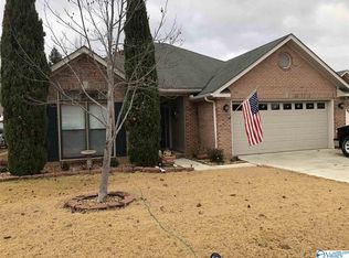 1618 Stone River Pl SW, Decatur, AL 35603