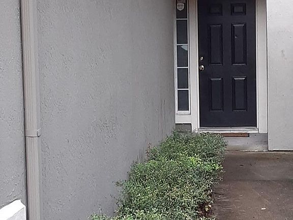 2nd image of 4811 Playpen Dr