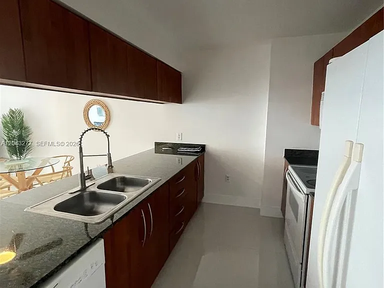 1200 Brickell Bay Dr #3104 — Photo 12