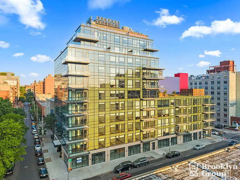 556 Baltic St #310 — Photo 39