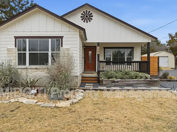 1361 Bob White Dr, Spring Branch, TX 78070