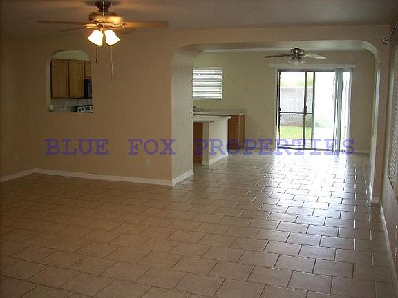 3rd image of 2667 W Calle Senor Roberto