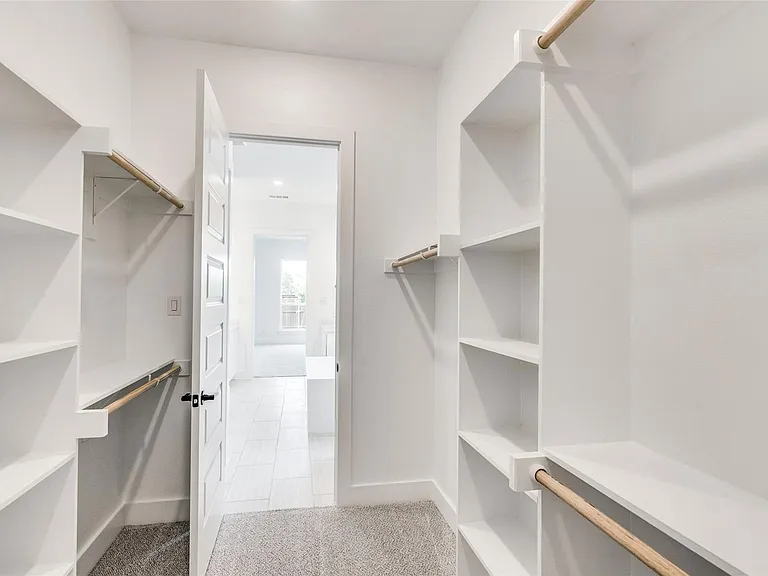 2302 Mercy Way — Photo 23