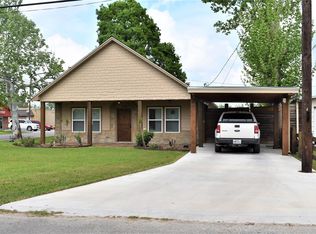 412 Pecan St, Sweeny, TX 77480