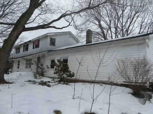 770 Olean Rd, East Aurora, NY 14052
