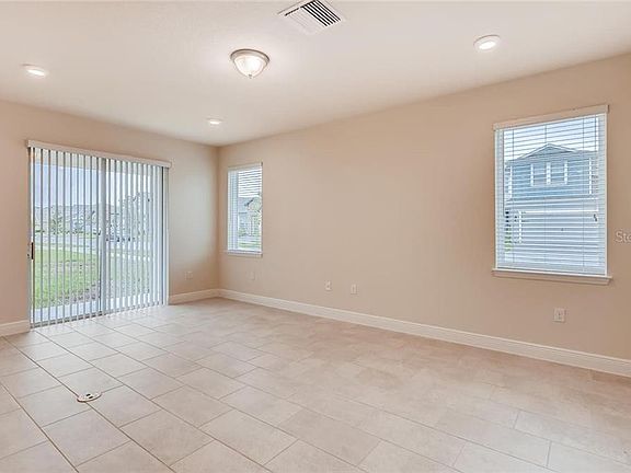 5th image of 11642 Sweet Tangerine Ln #166