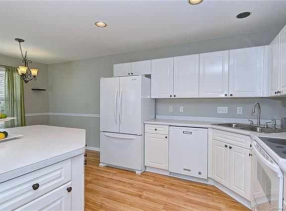 4th image of 9615 Elizabeth Townes Ln