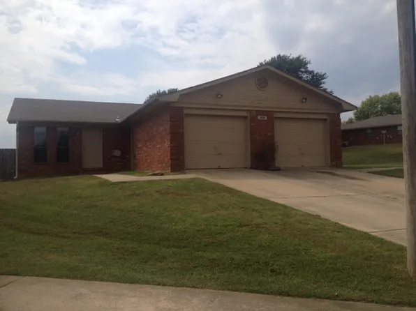 Laura Lane 3024, 3024A-3024B Laura Ln #A, Van Buren, AR 72956