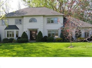 10 Winslow Way, Dresher, PA 19025