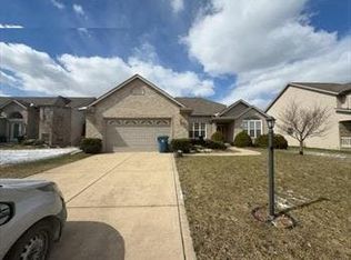 10372 Price St, Winfield, IN