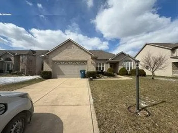 10372 Price St, Winfield, IN 46307