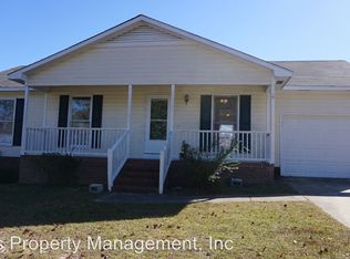 5739 Randleman St, Fayetteville, NC 28304
