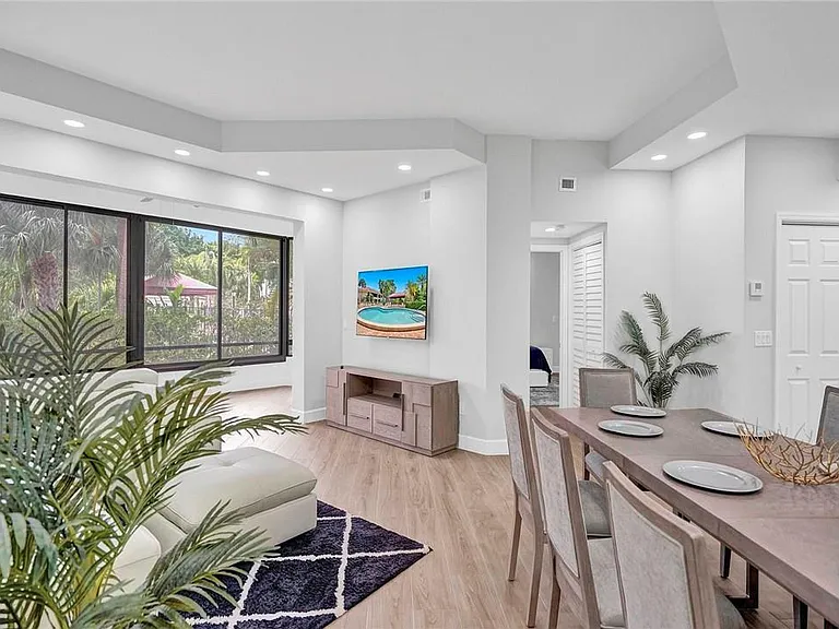 7484 La Paz Blvd #101 — Photo 43