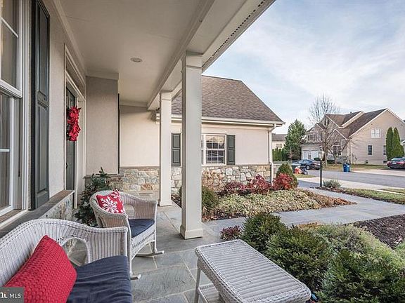 5th image of 43724 Red House Dr