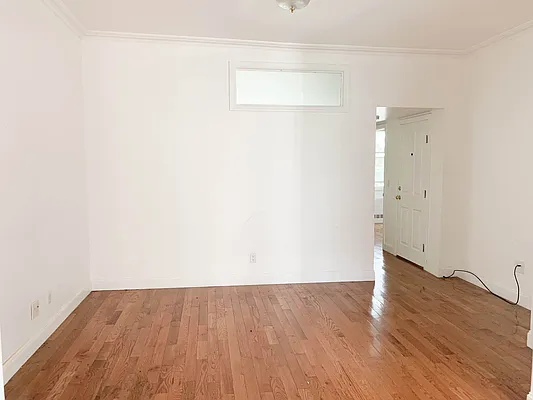 Rented by Ulas Real Estates Inc | media 18