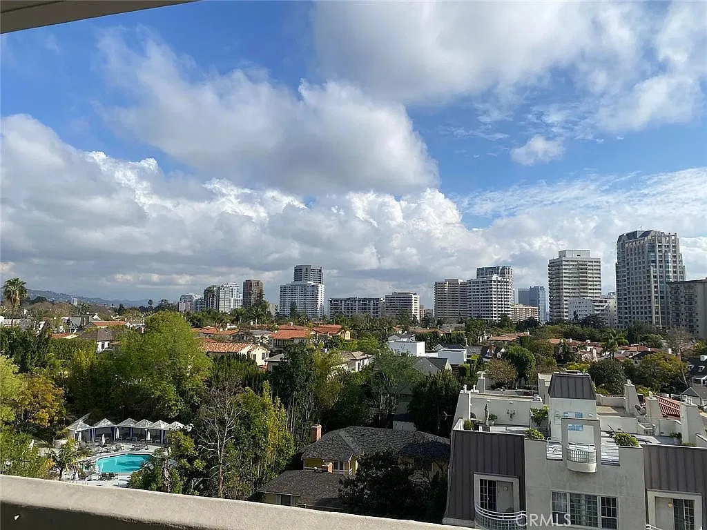 1 bed, 754 sqft, $3,200 — Photo 2
