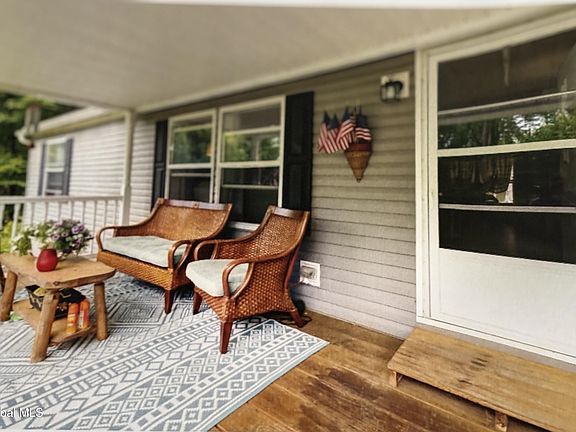 2nd image of 2 S Forty Road