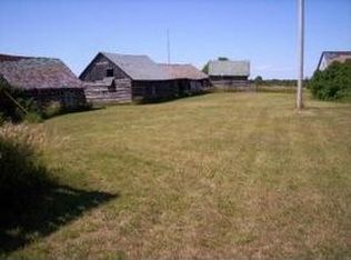 7557 Loop Rd, Posen, MI 49776