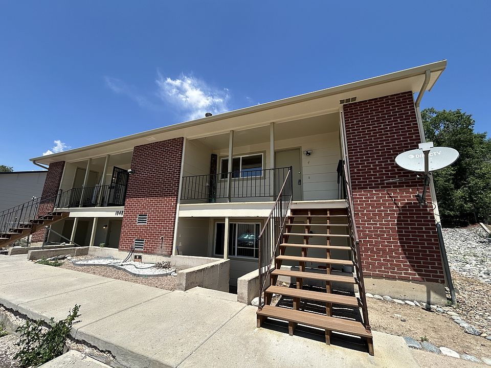 1st image of 1048 Western Dr #4