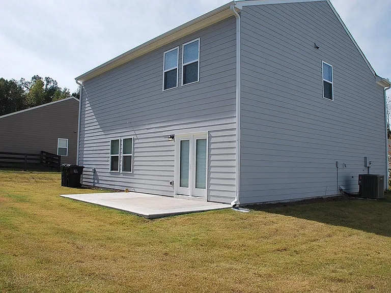 4685 Bluffton Ct — Photo 33