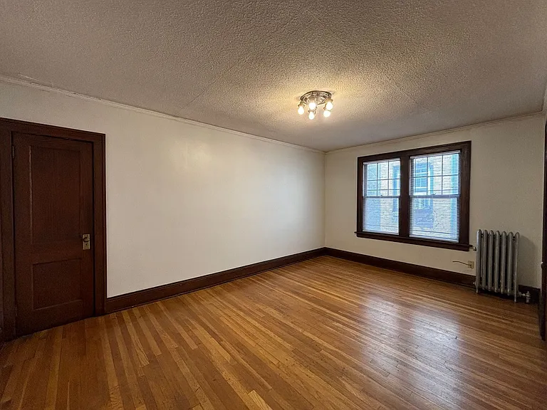 2166 Grand Ave — Photo 11