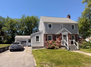 58 Farrar Ave, Worcester, MA 01604
