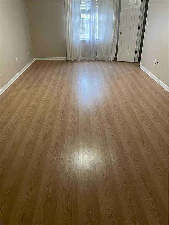 4 bed, 5.0 bath, 3543 sqft, $3,000 — Photo 4