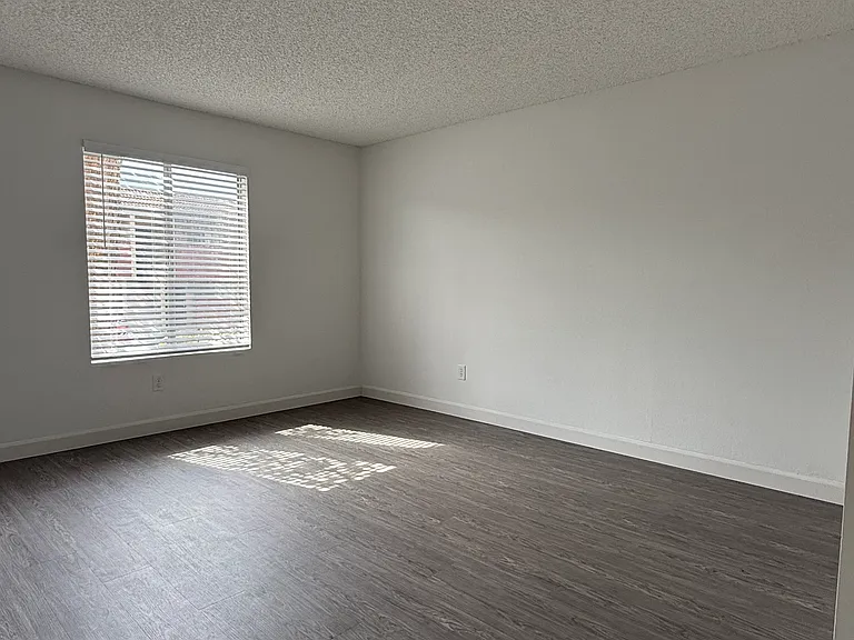 9064 Gramercy Dr #54 — Photo 29