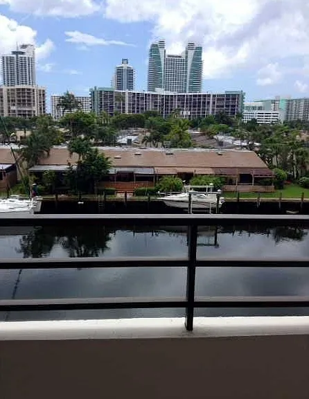 500 Islands Blvd #209 — Photo 6