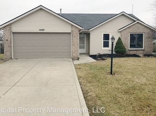 12824 Country Shoal Ln, Grabill, IN 46741