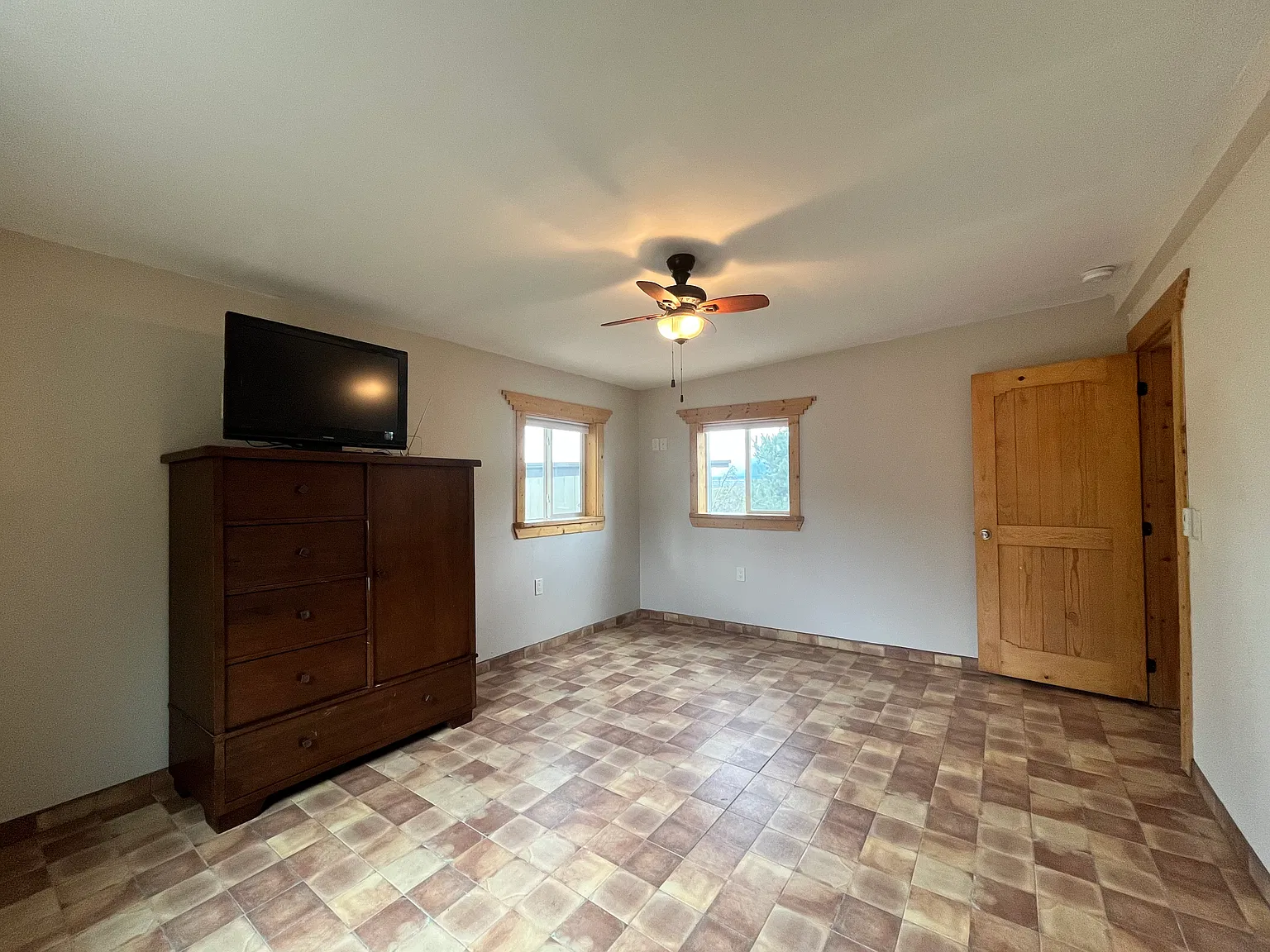 2 bed, $1,500 — Photo 4