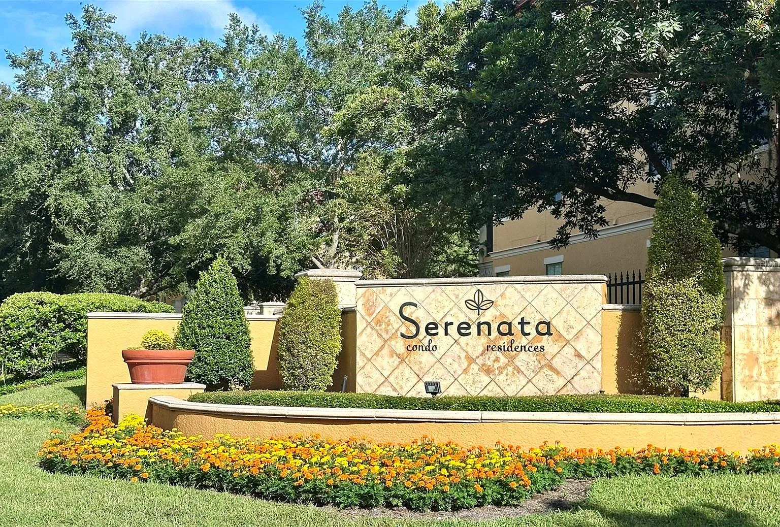 2 bed, 2.0 bath, 1138 sqft, $1,750 — Photo 1