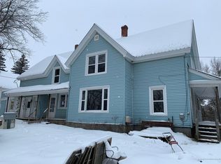 85 Dyer St, Presque Isle, ME 04769