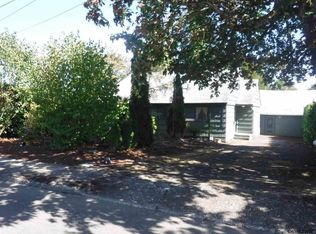 1550 SW Hill St, Dallas, OR 97338